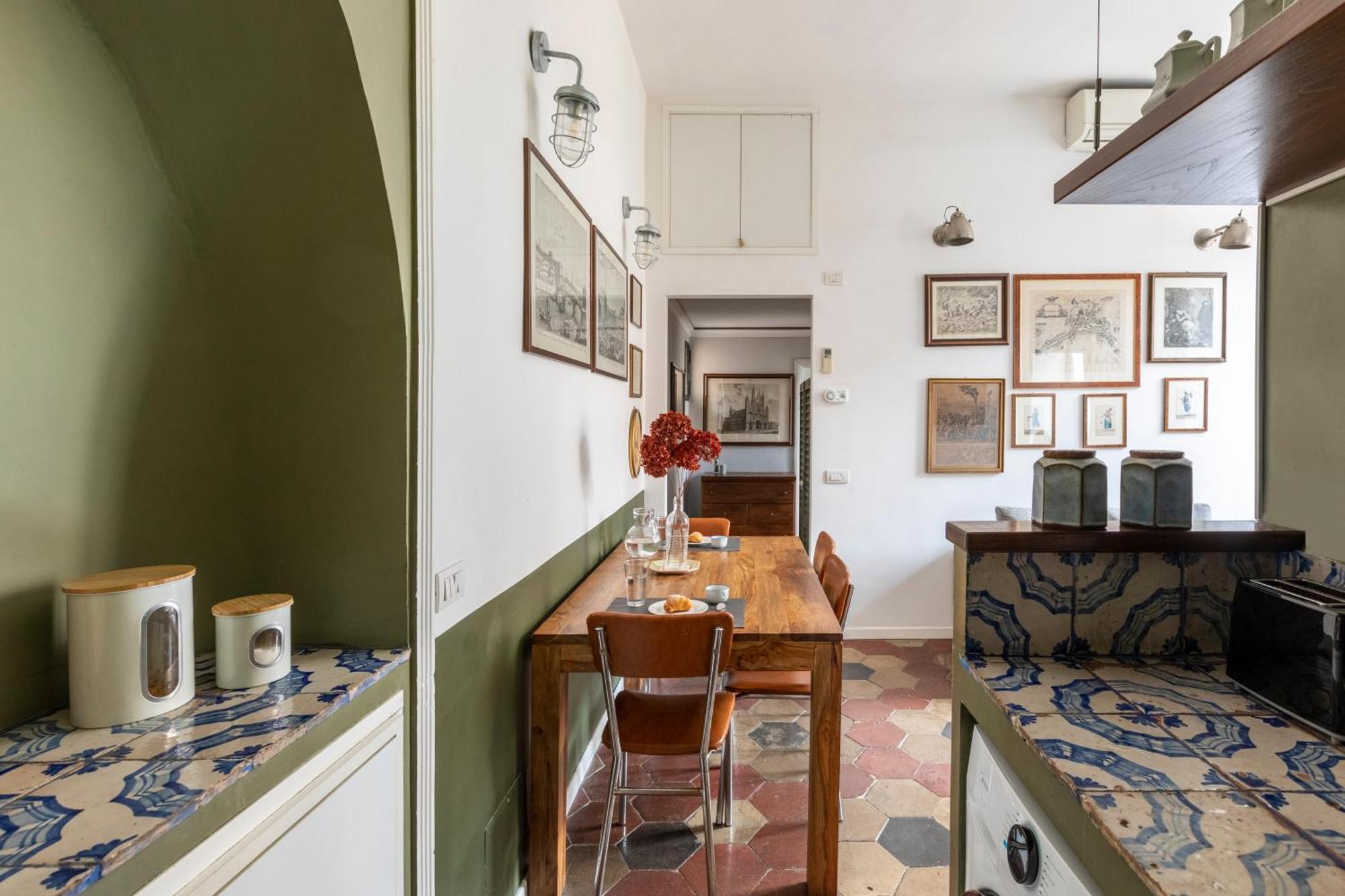 Apartment Colosseo Apartment- Heart Of Rione Monti *